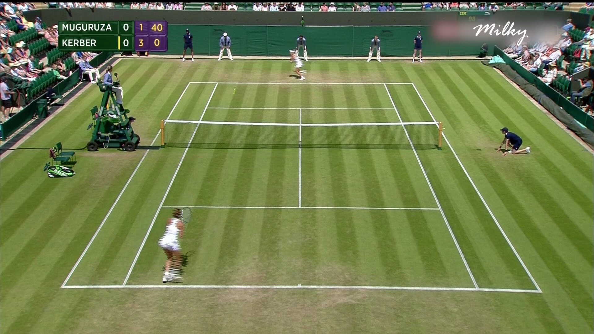 穆古鲁扎在日本队比赛中最后时刻胜出，重要助攻引发热议！