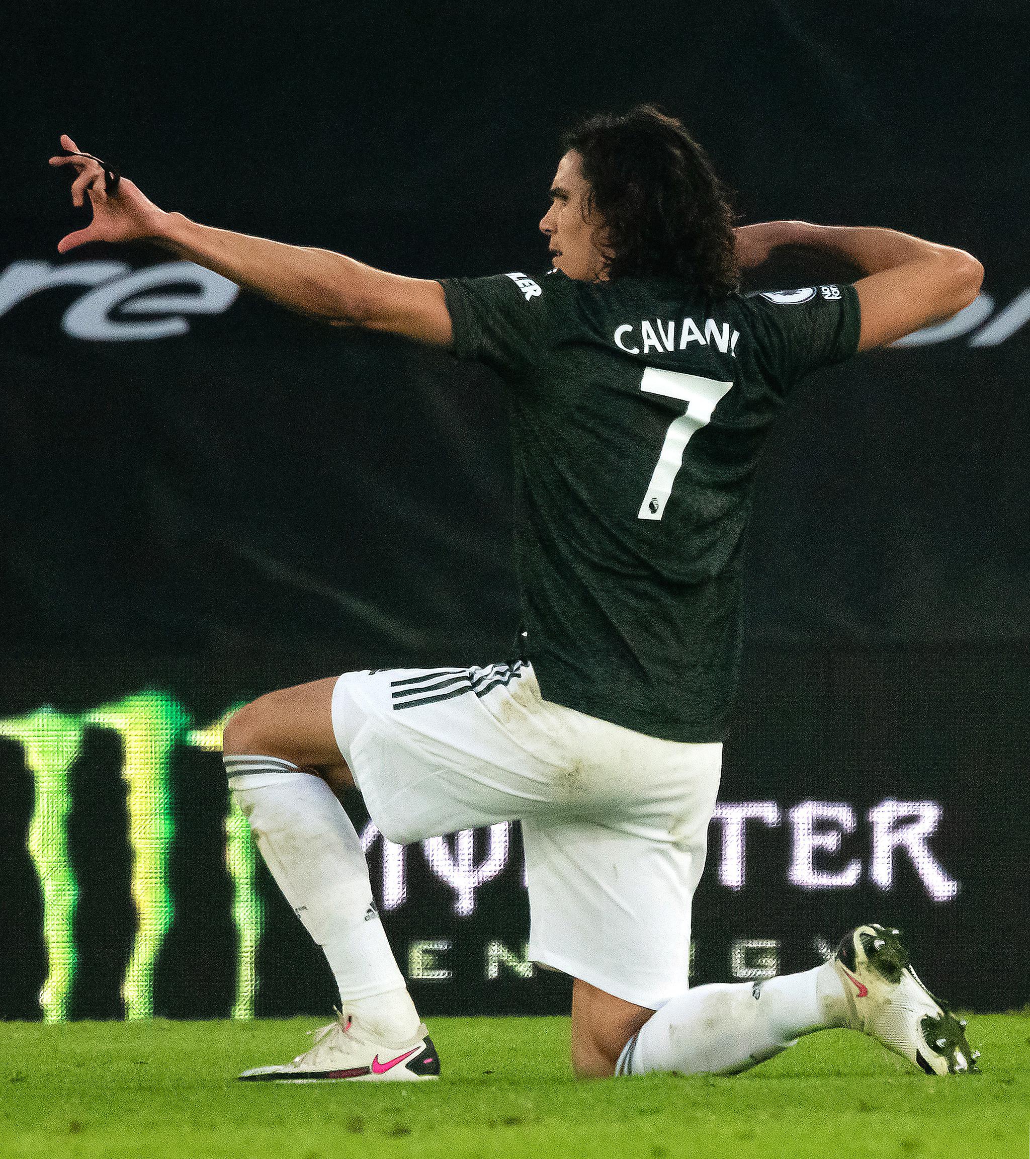 Doinb在曼联比赛中精彩发挥，逆转引发热议！的简单介绍